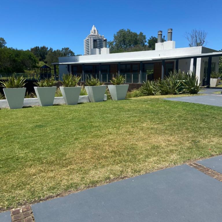 Monoambiente 102 en Edificio Ocean Drive de Punta del Este - One-Bedroom Apartment - 30