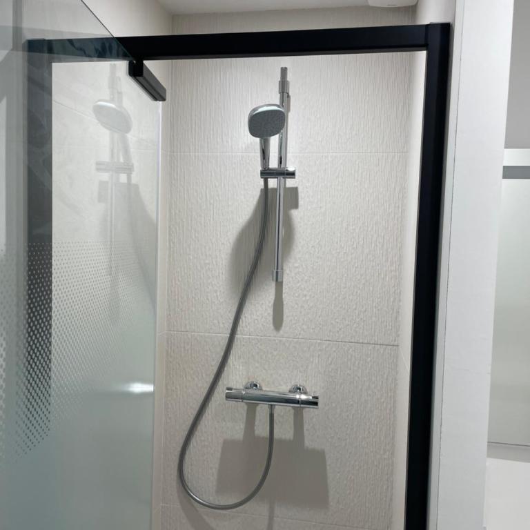Studio 401 - Hyper Centre - Intégralement rénové - Toutes commodités à pied - Appartement 1 Chambre - 2