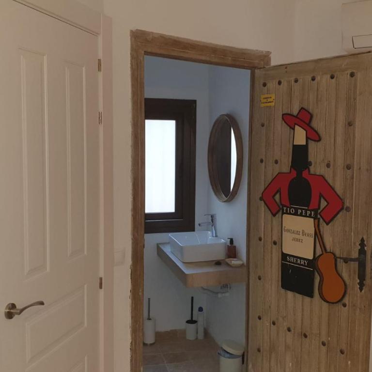 Habitación amplia y tranquila con baño privado en piso compartido - Apartamento de 1 dormitorio - 48