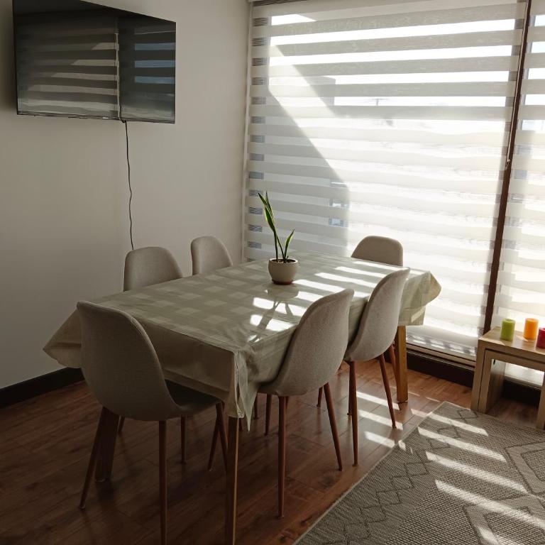 Acogedor Dpto en LLanquihue se admite TAR-CRED -TAR-DEB - Three-Bedroom Apartment - 4