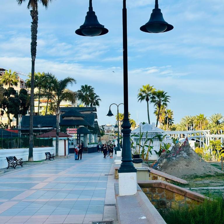 Cozy- 100m from the Beach with Pool & Perfect for2 - Apartamento de 1 dormitorio - 21