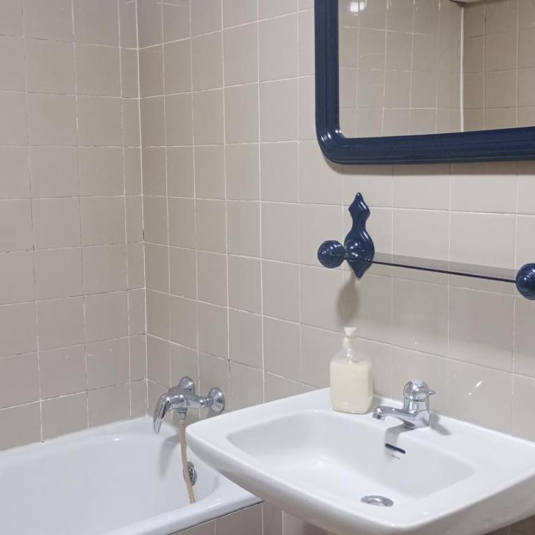 Apartamentos Florida - Apartamento de 2 Dormitorios en Madrid Centro - Two-Bedroom Apartment - 15