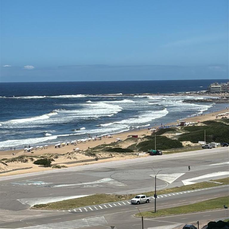 Apto Punta del Este stop 4 playa brava - Apartamento de 3 dormitorios - 5