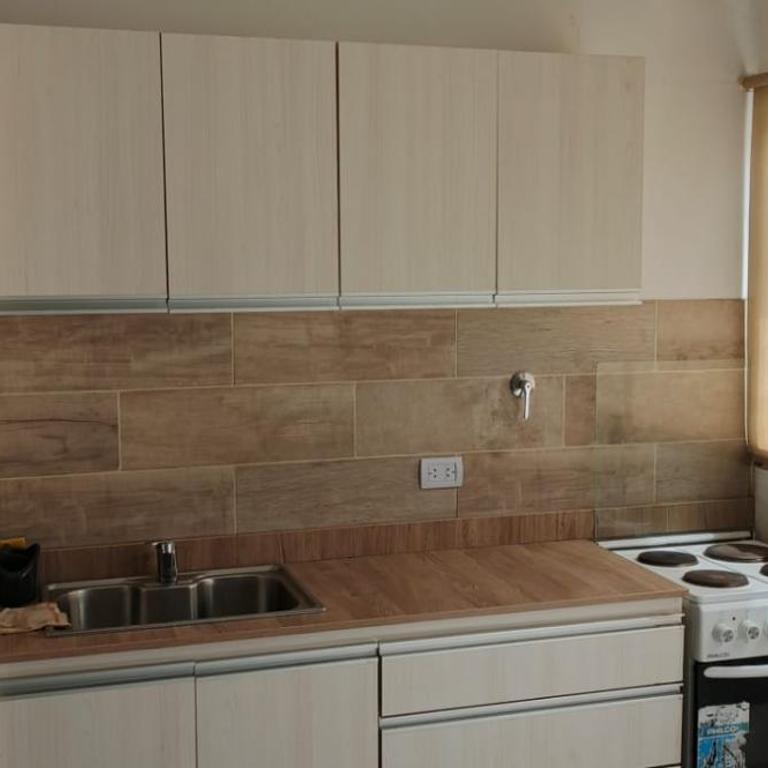 Casa y Departamento en Centenario - Apartamento de 1 dormitorio - 1