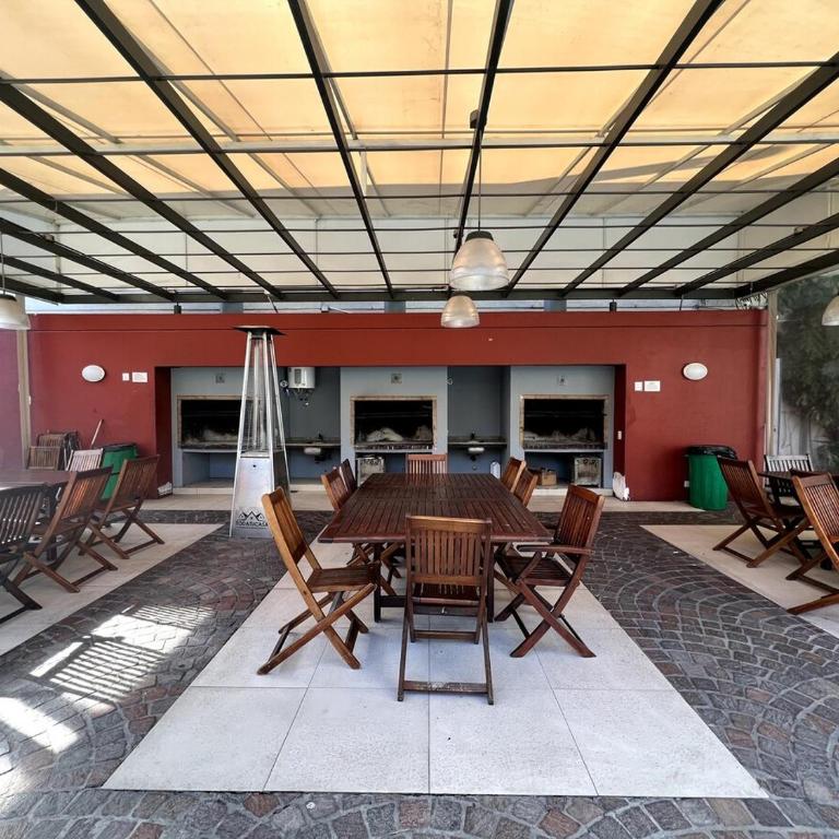 Nuevo y lujoso departamento en Palermo - Edificio 5 ⭑ Pileta, Gym, parrilla, plaza de niños, cancha de fútbol & Garage - Two-Bedroom Apartment - 12