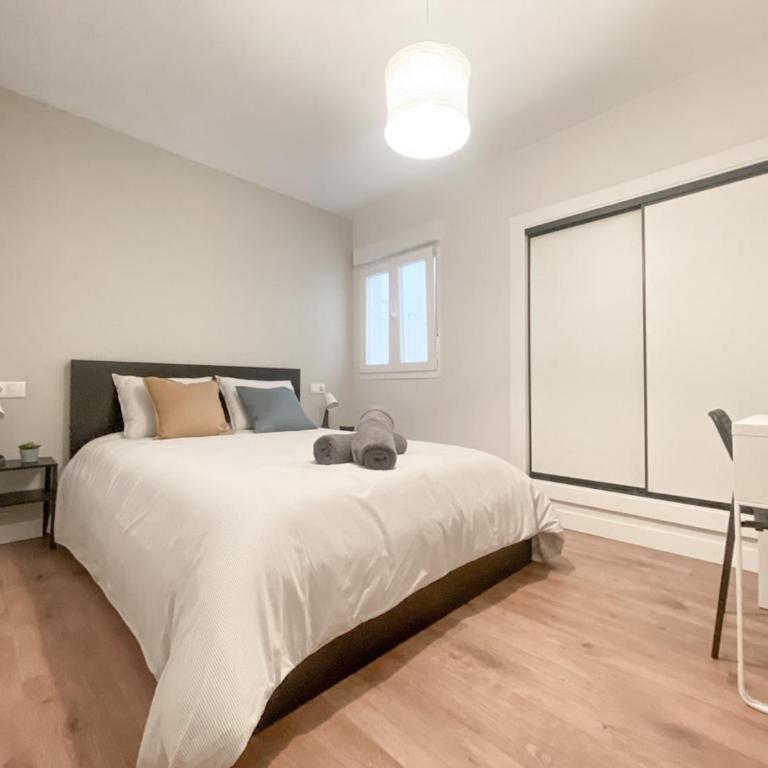 Moderno piso céntrico al lado de la playa - Apartamento - 6
