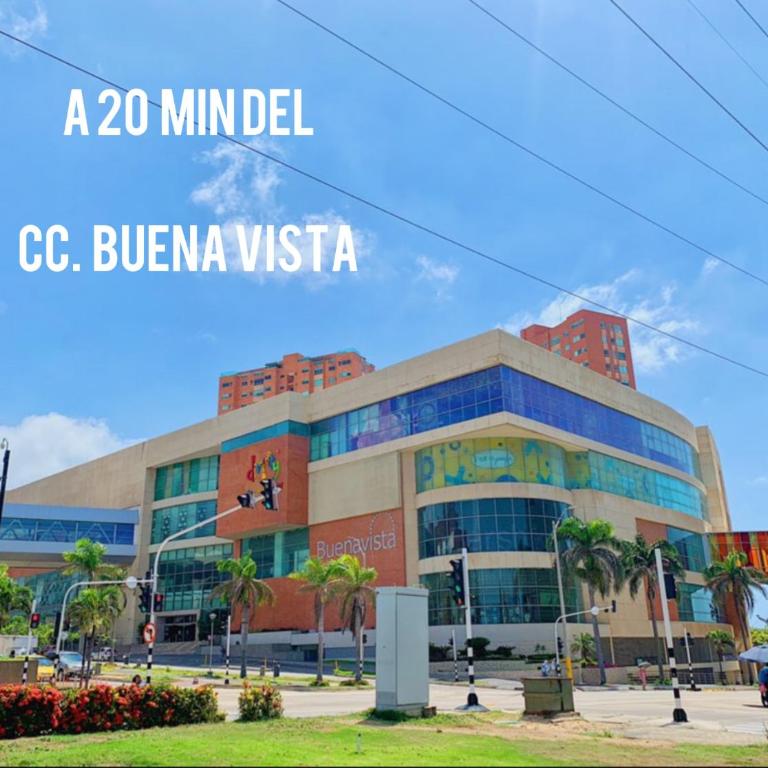 Moderno apto low cost 15 min CC buena vista 2 TV con parqueadero - Apartamento de 3 dormitorios - 25