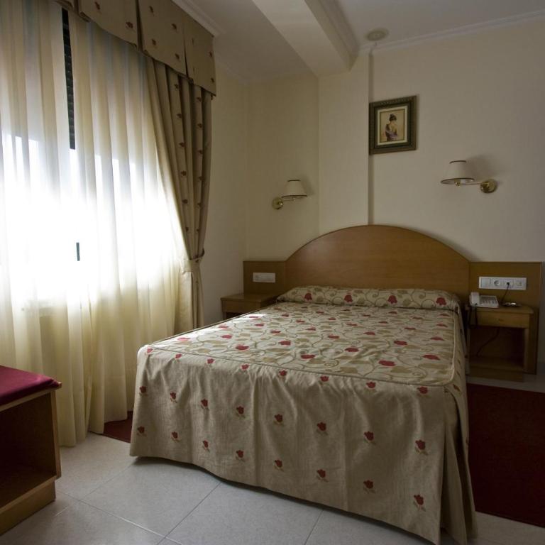 Hotel Cabo Festiñanza - Habitación Doble Básica - 1