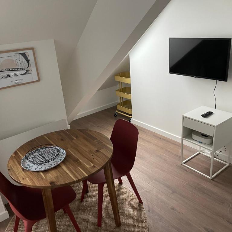 Studio 403 - Hyper Centre - Intégralement rénové - Toutes commodités à pied - Appartement 1 Chambre - 6