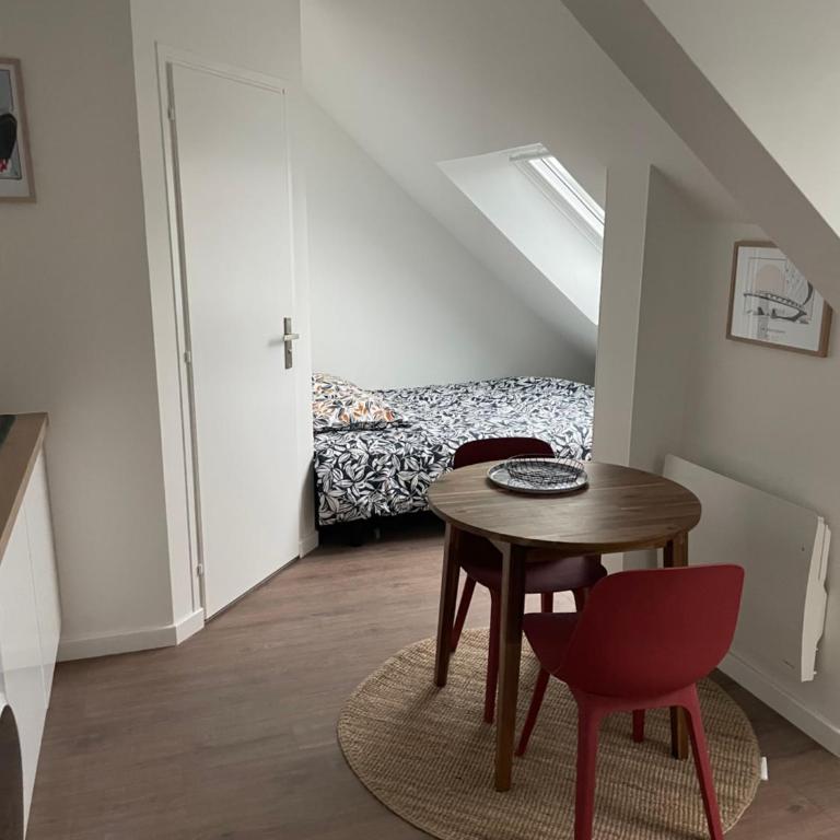 Studio 403 - Hyper Centre - Intégralement rénové - Toutes commodités à pied - Appartement 1 Chambre - 1