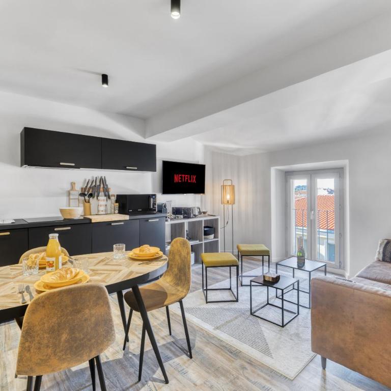 2 Chambre L - Ascenseur - Proche palais - Calme - Apartamento de 2 dormitorios - 9