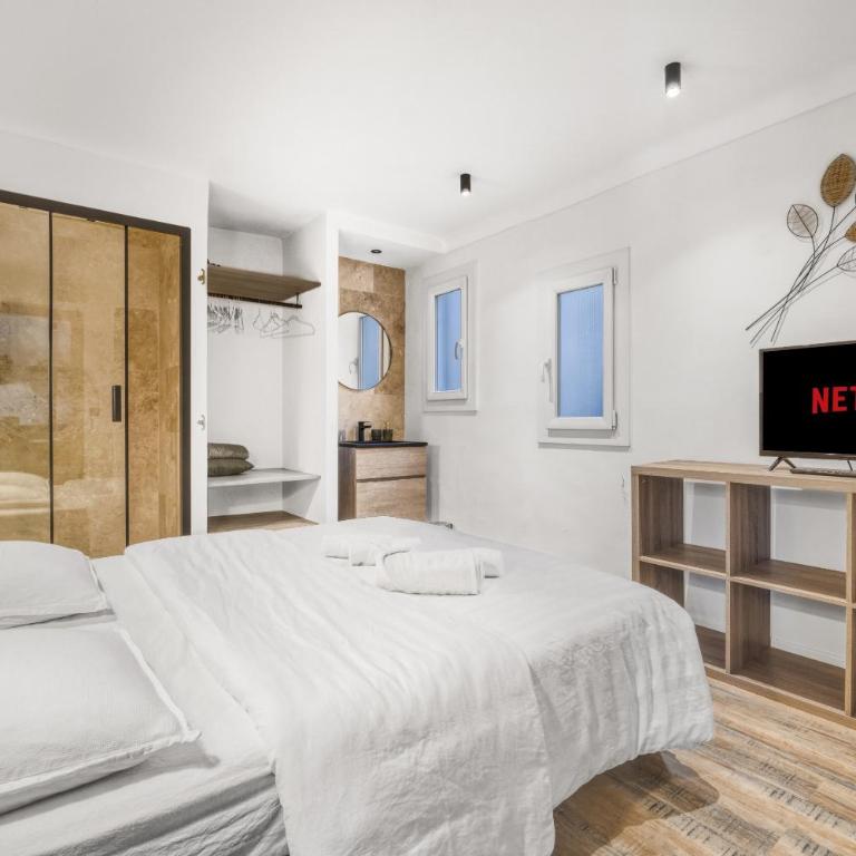 2 Chambre L - Ascenseur - Proche palais - Calme - Apartamento de 2 dormitorios - 14