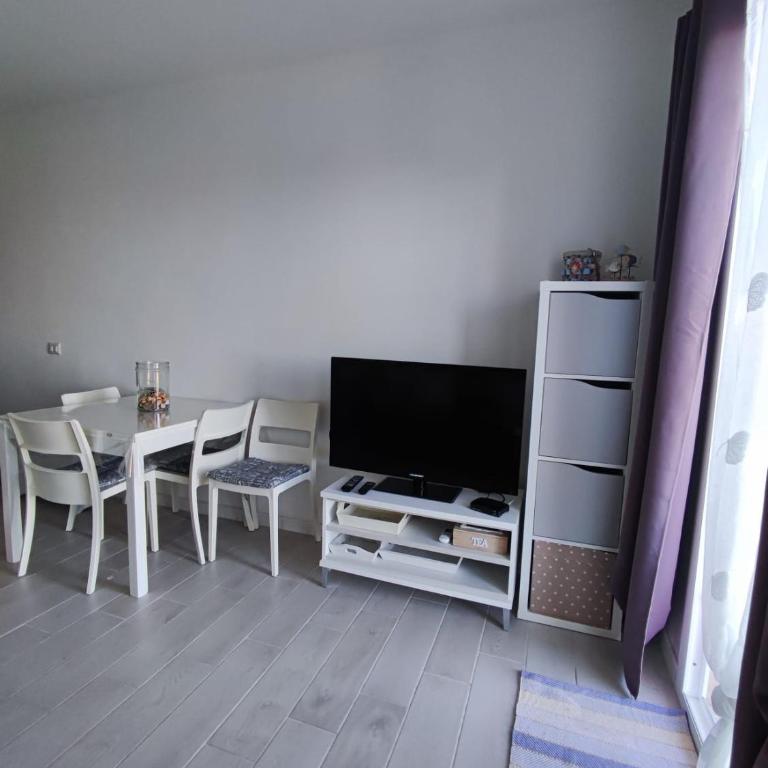 Appartamento veranda e piscina - Appartamento con 2 Camere da Letto - 7
