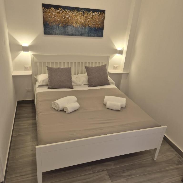Annita's Rooms - Camera Matrimoniale con Bagno Privato - 8