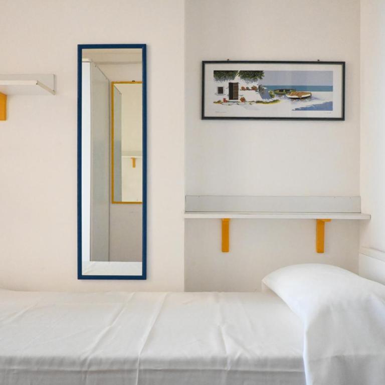 M415 - Marcelli Trilocale piano terra con corte esterna - Appartamento con 2 Camere da Letto - 15