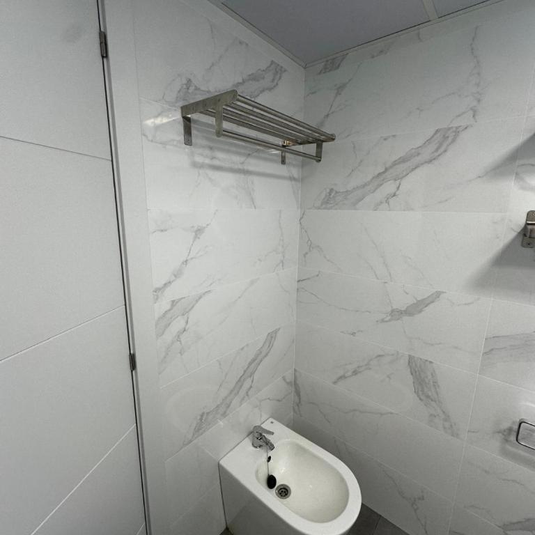 Encantador Piso con Gran Terraza - Two-Bedroom Apartment - 39