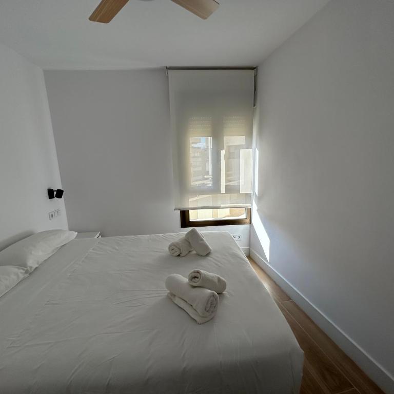 Coverlin Marbella - Apartamento de 2 dormitorios con balcón y terraza - 2
