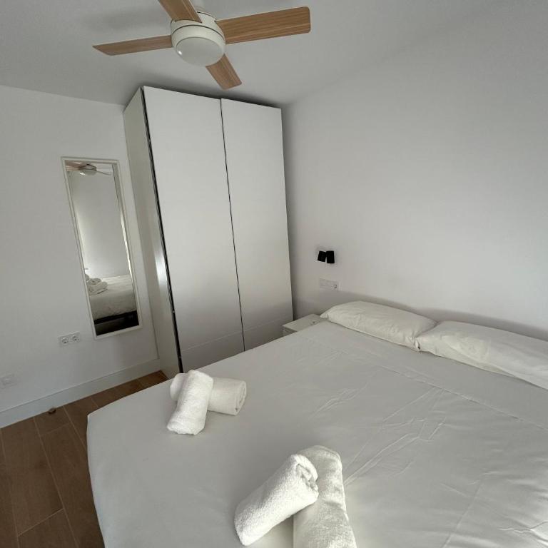 Coverlin Marbella - Apartamento de 2 dormitorios con balcón y terraza - 7