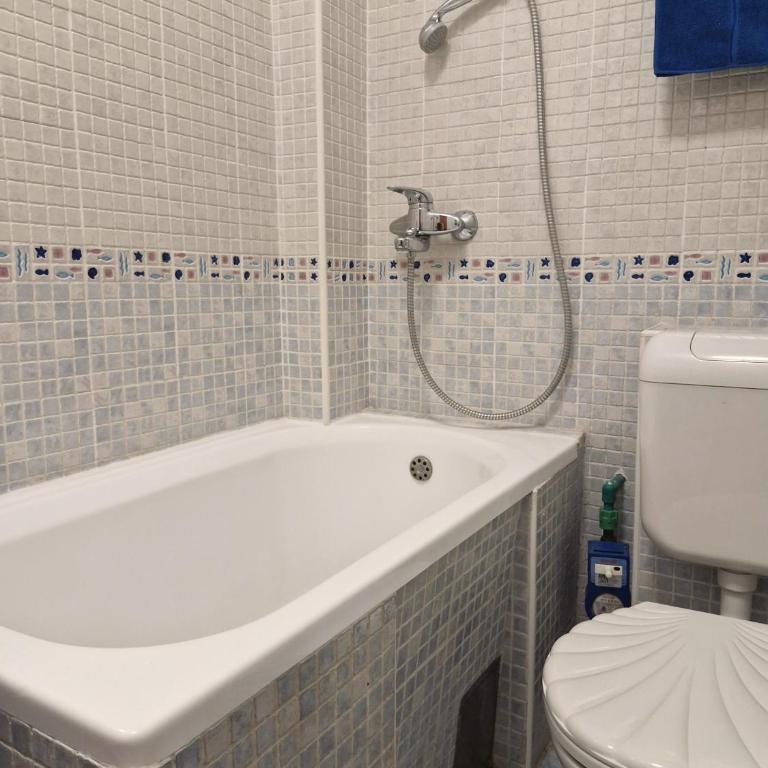 Diva Residence - Two-Bedroom Apartment with Terrace and Sea View - 38