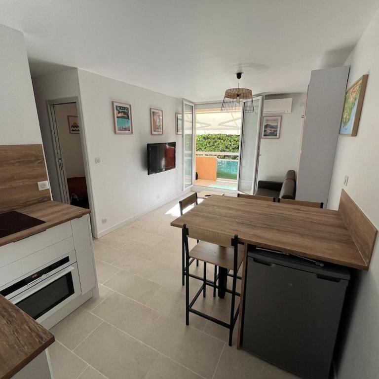 Très beau T2 4 personnes 200 m plage de la Favière - Two-Bedroom Apartment - 11