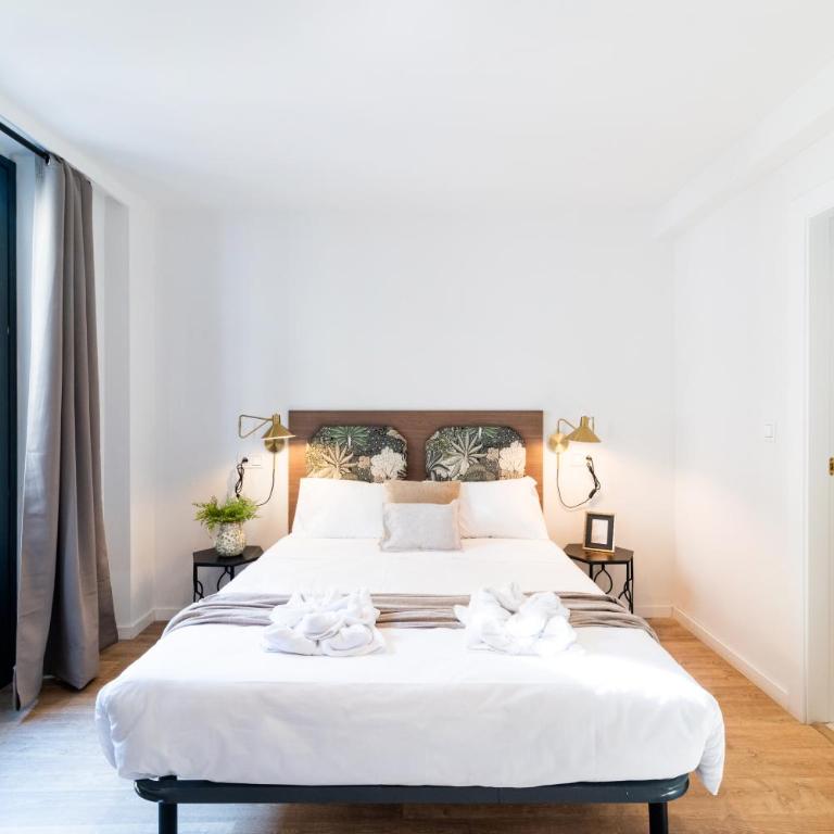 Bibrambla Suites Granada - Studio with Sofa Bed - 25
