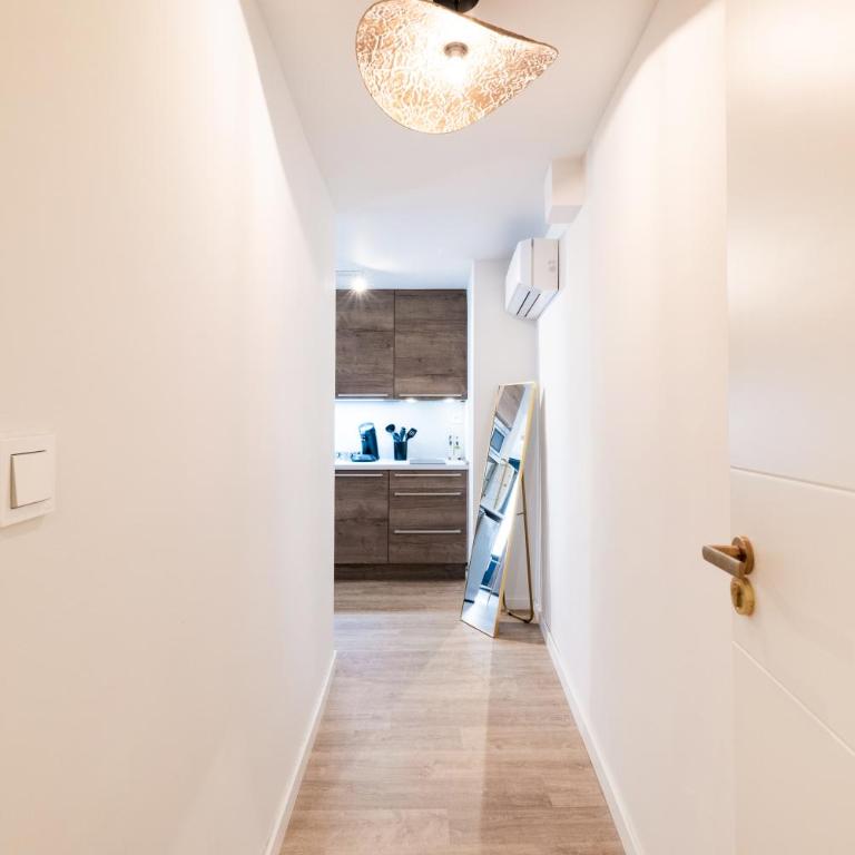 Bibrambla Suites Granada - Studio with Sofa Bed - 9