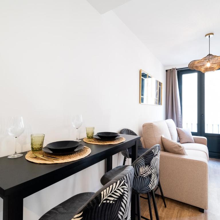 Bibrambla Suites Granada - Studio with Sofa Bed - 6