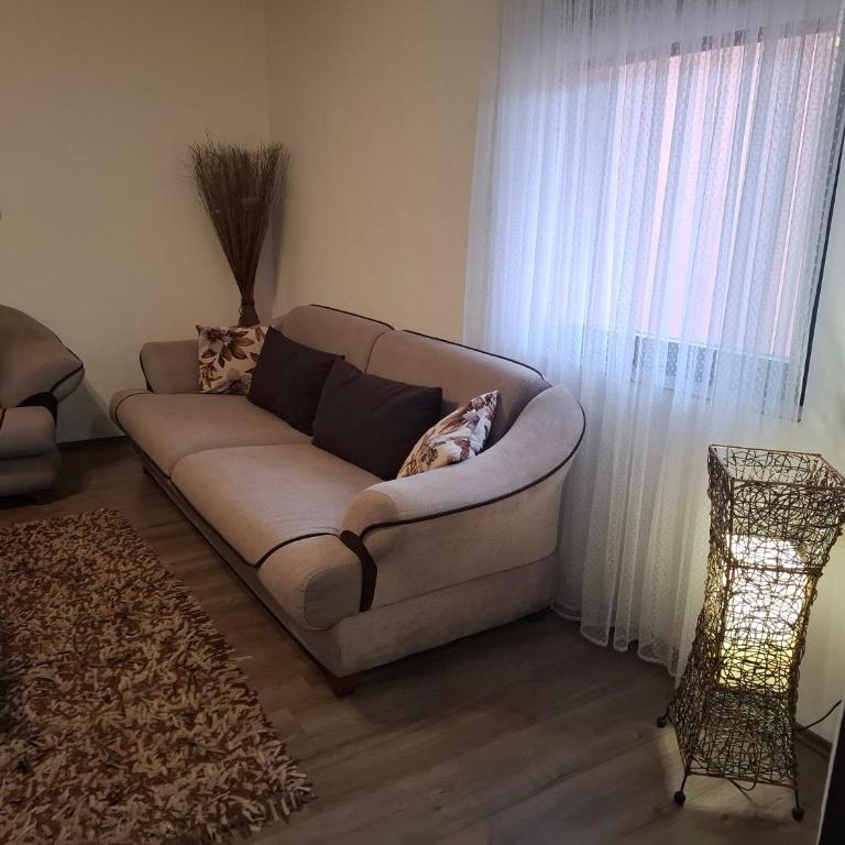 Apartman Sara - One-Bedroom Apartment - 2
