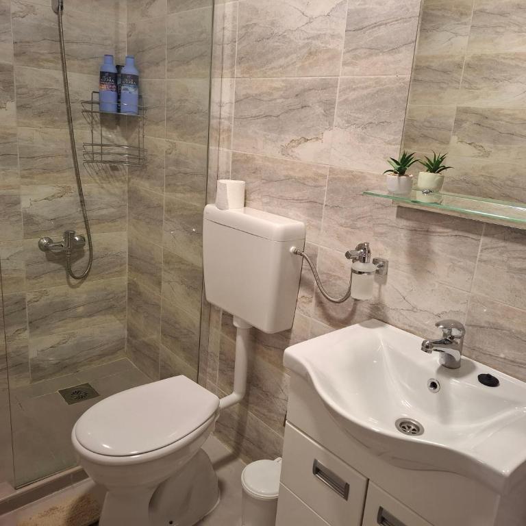 Apartman Sara - One-Bedroom Apartment - 7