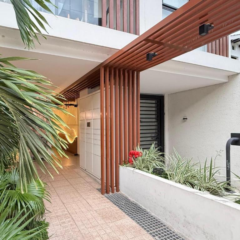 Monoambiente Único! Lo mejor de Equipetrol - TC 7Bs - Apartamento Deluxe de 1 dormitorio - 22