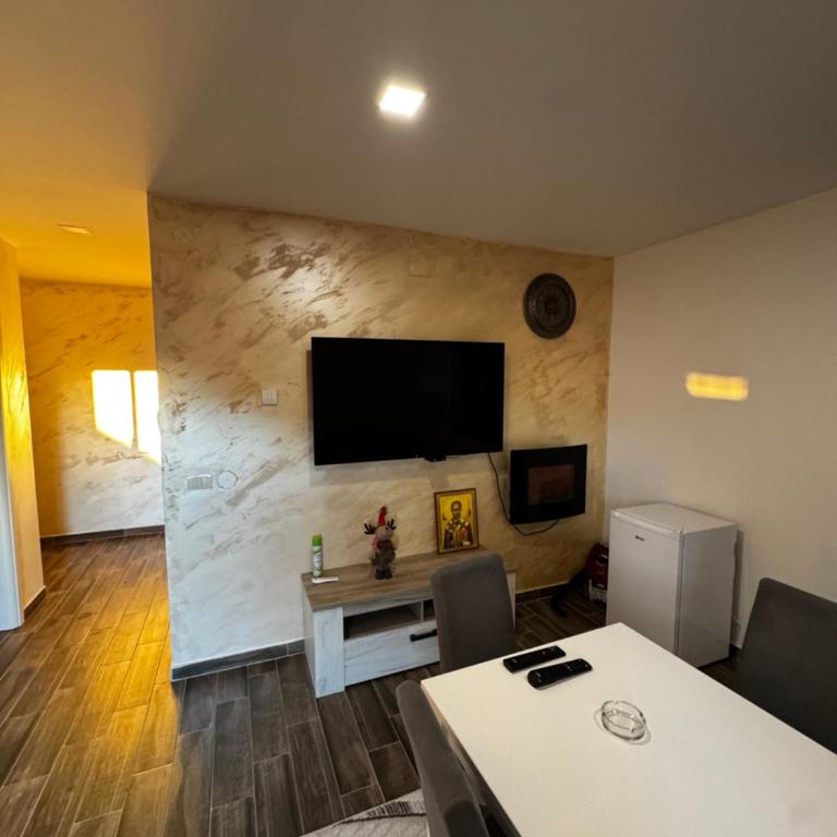 Iskra - Apartman sa 1 Spavaćom Sobom - 8