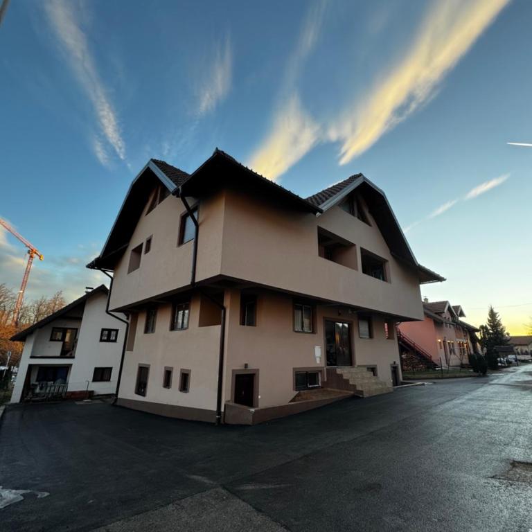 Iskra - Apartman sa 1 Spavaćom Sobom - 9