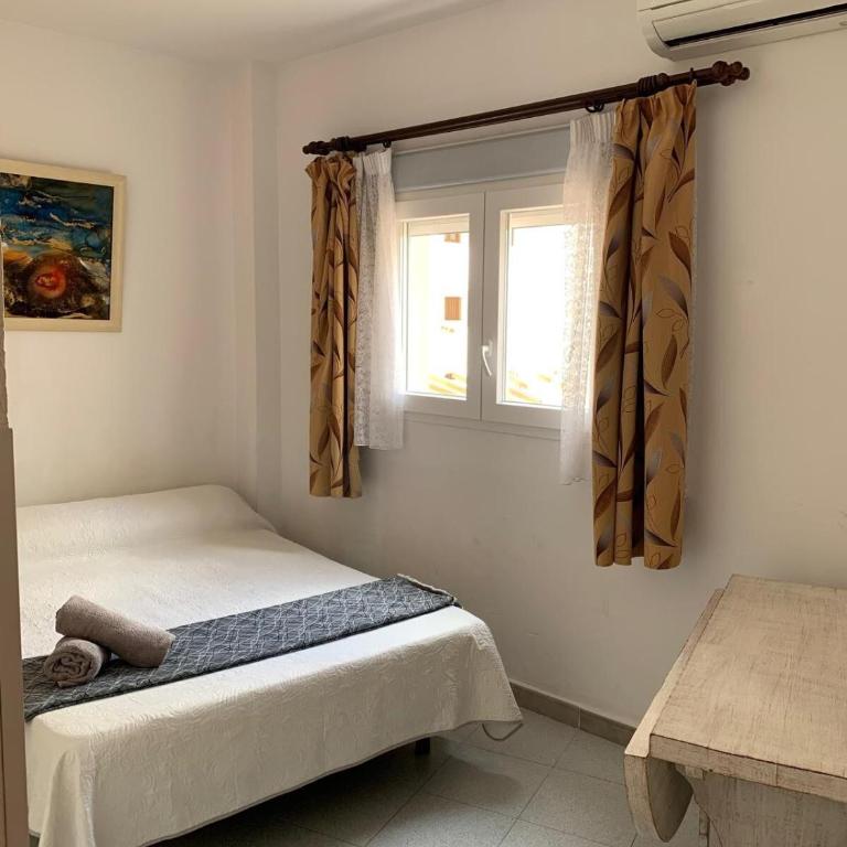 Enissa - con Piscina y 3 mins de la playa andando - Apartamento de 2 dormitorios - 28