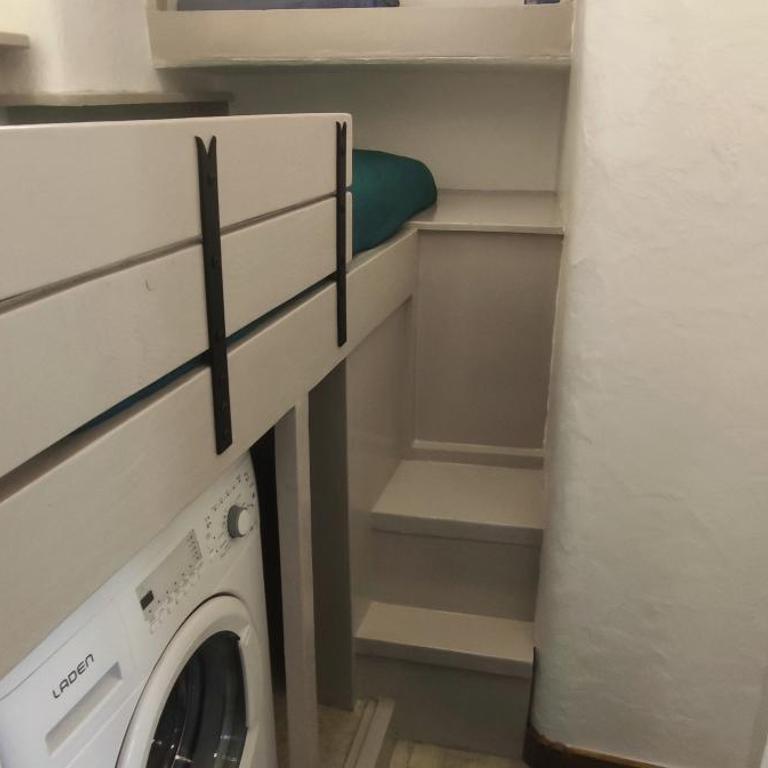 Studio PREMIUM cosy classé 24m2, 2 lits, proche centre, Netflix, Climatisation, Parking privé - Apartment - 14