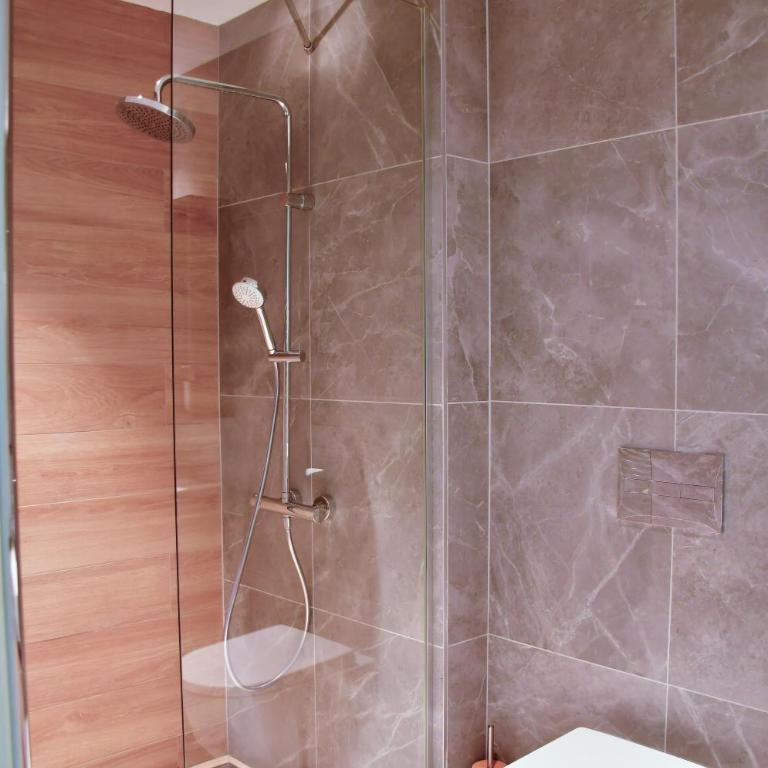 Waterfront Belgrade Peaceful Nest Apartment - One-Bedroom Apartment - 11