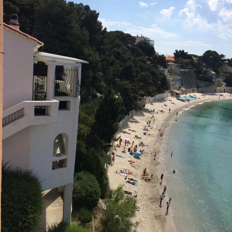 Villa Les Algues, les pieds dans l'eau sur la plage de Rènecros - Villa - Vue sur Mer - 35