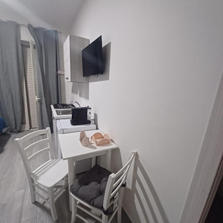 Le Camere Del Villaggio - Monolocale con Balcone - 2