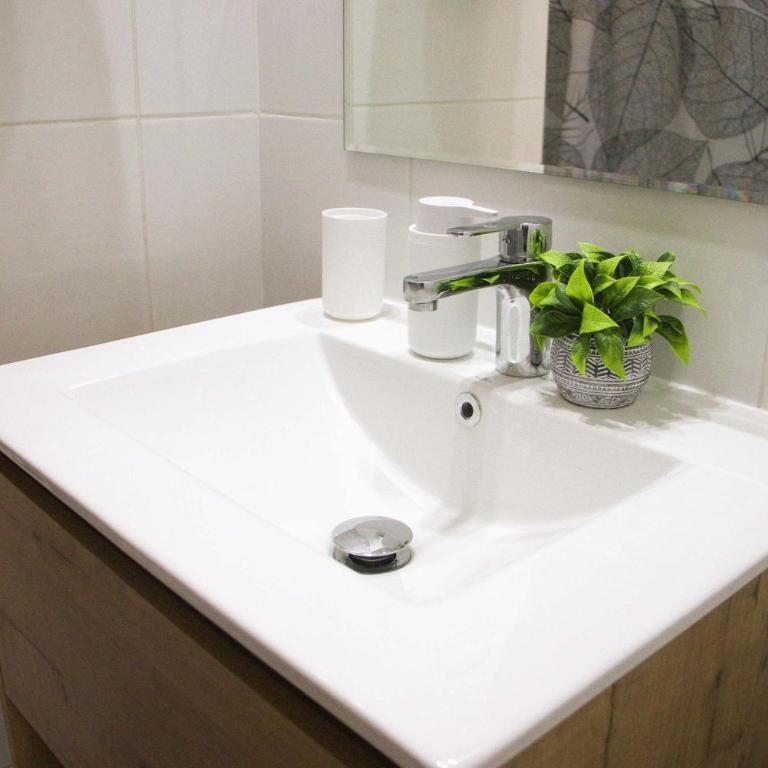 HOM I Depto 1D1B Cercano al Metro Santa IsabelSTGO - Apartamento - 36