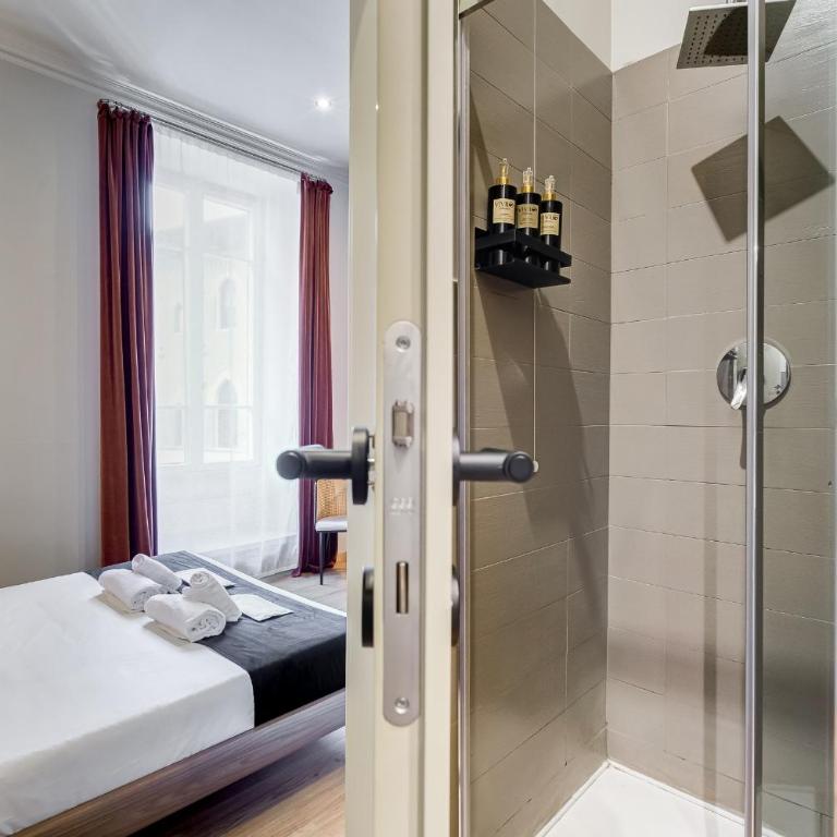VIVILO COLLECTION - Collina 24 Suites - close to Via Veneto - Deluxe Doppelzimmer - 51