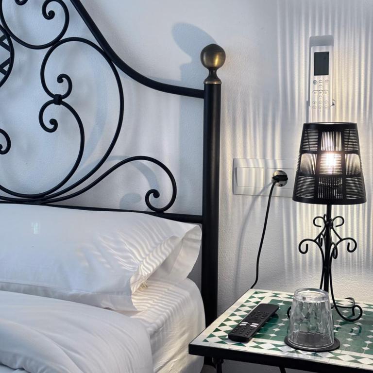 Shanti’s Andalusian Rooms - Habitación Doble con baño privado - 3