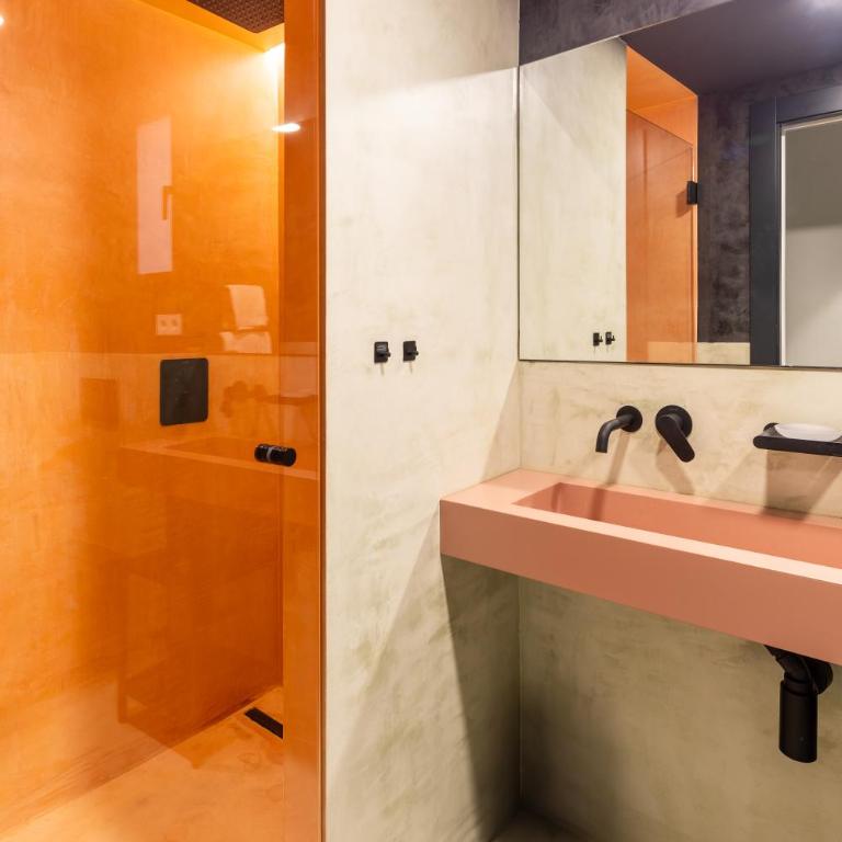 Modern design apartment in Murcia - Three-Bedroom Apartment with Balcony - 15