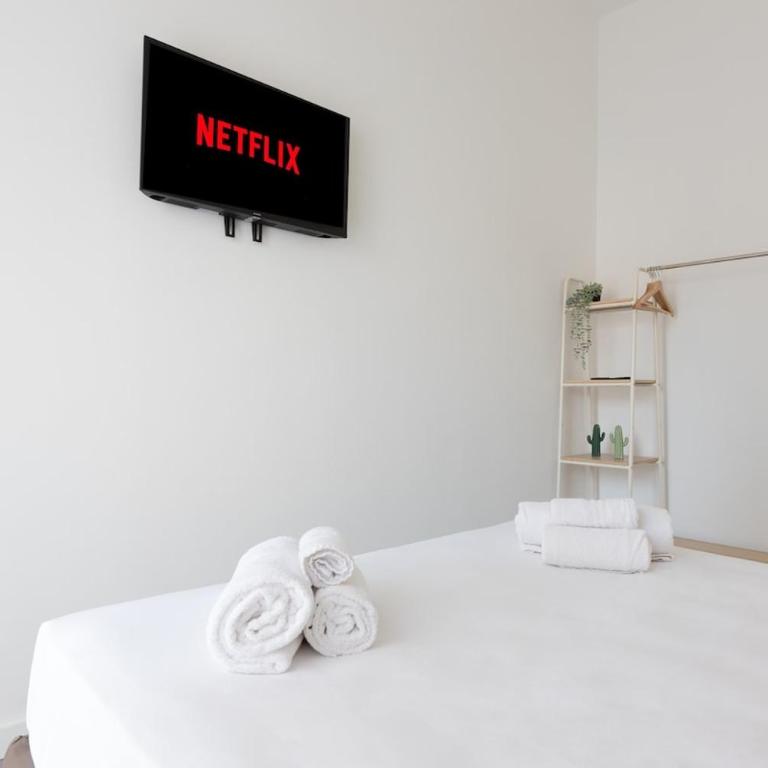 15 minutes from City Center & Metro 2 minutes - Appartement 2 Chambres - 14