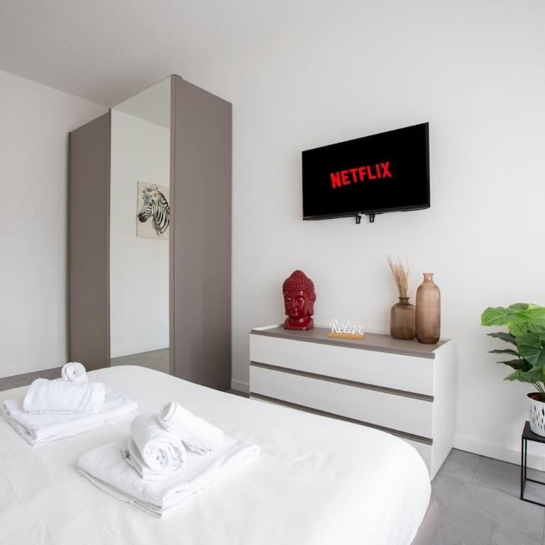 15 minutes from City Center & Metro 2 minutes - Appartement 2 Chambres - 11