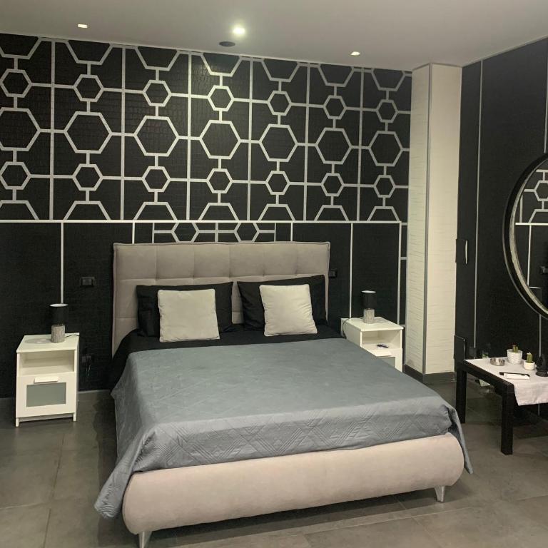 Luxury Suite Mimi - One-Bedroom House - 12