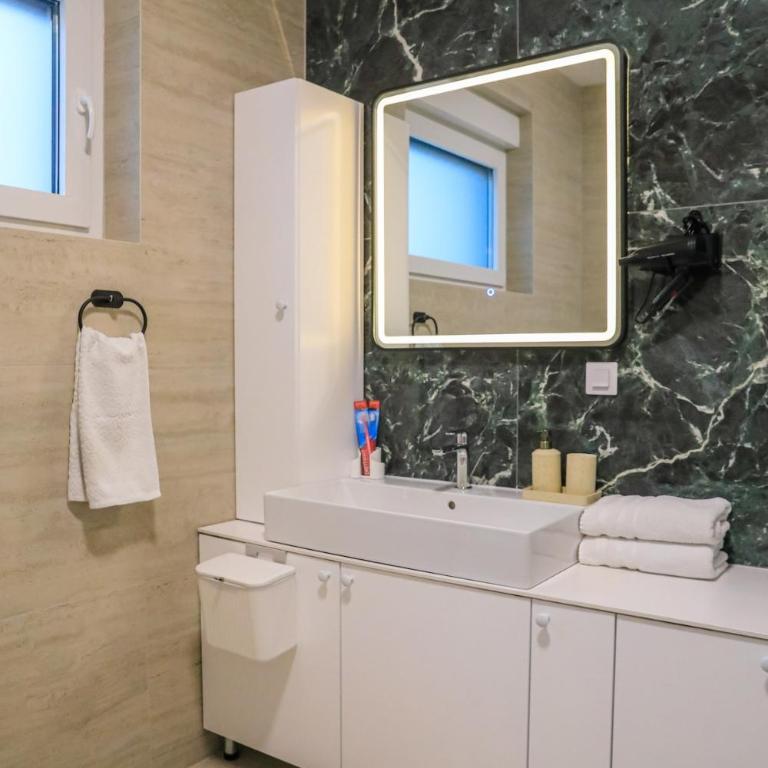 Fancy new 2bdrm ap free garage - Apartman sa 2 Spavaće Sobe - 43