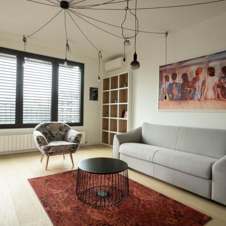 HostGost Selected Suites - K District - One-Bedroom Apartment - 30