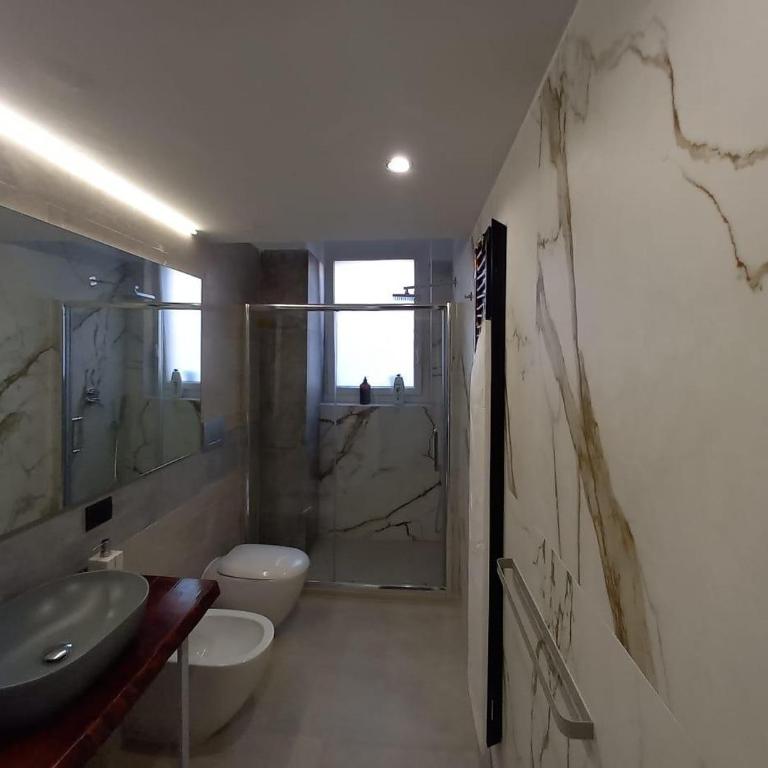 Edhome - Two-Bedroom Apartment - 4