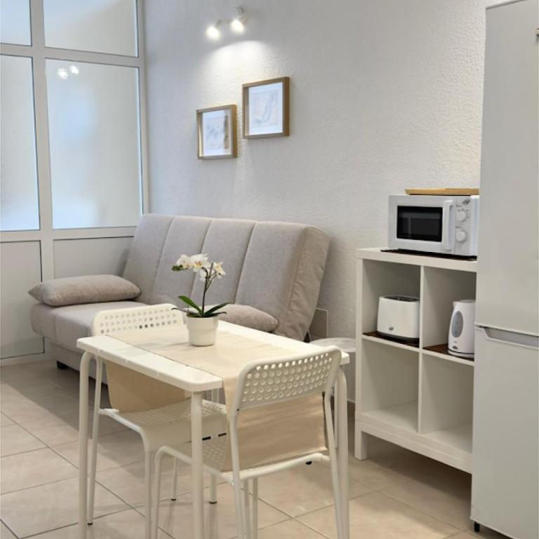 Urban Loft Corralejo Center iRent Fuerteventura - Estudio Doble Deluxe - 18