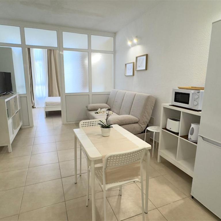 Urban Loft Corralejo Center iRent Fuerteventura - Estudio Doble Deluxe - 24