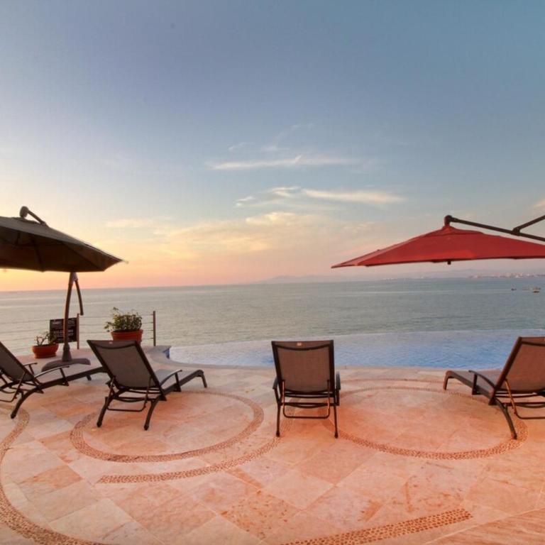 Modern Beachfront - Casa Caballito del Mar - Apartamento de 2 dormitorios - 1